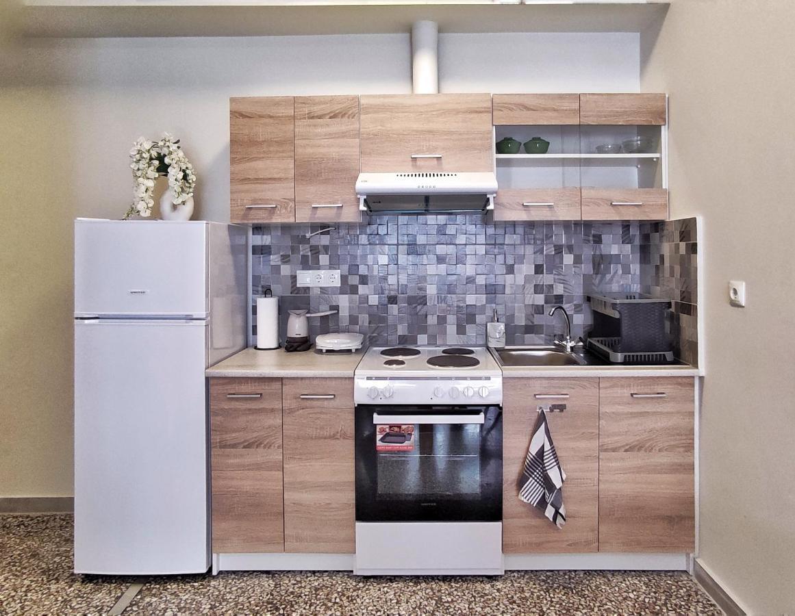 Garnet2 Apartman Kalamáta Kültér fotó