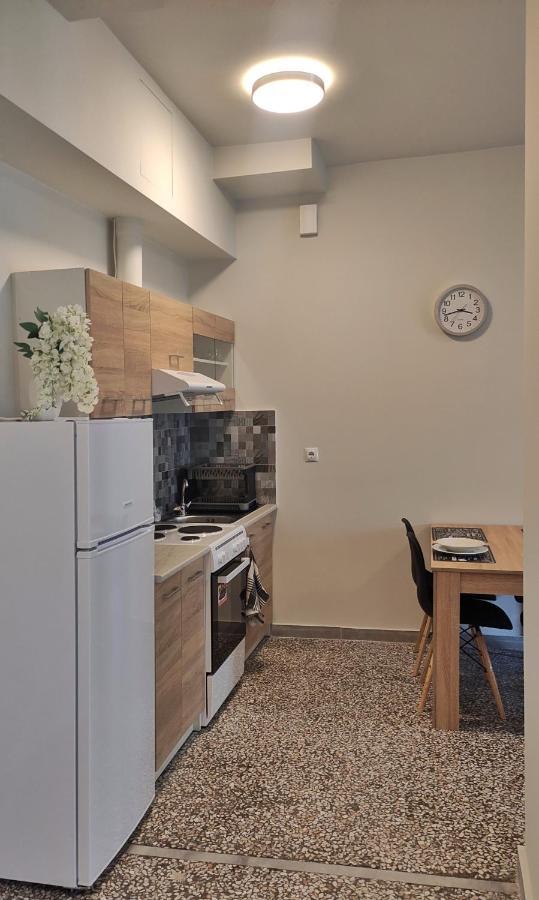 Garnet2 Apartman Kalamáta Kültér fotó